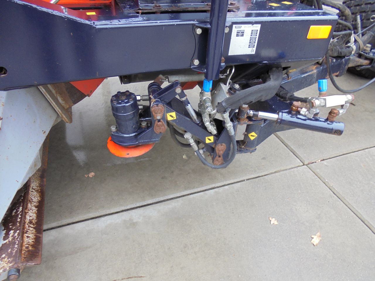 Trilo S4 veeg/zuig,klepelmaaier,verticuteer