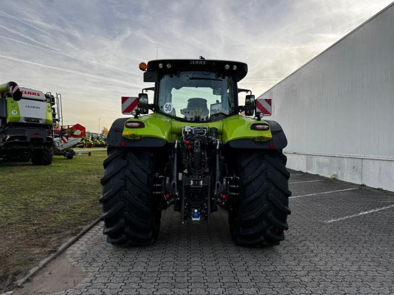 Claas AXION 870