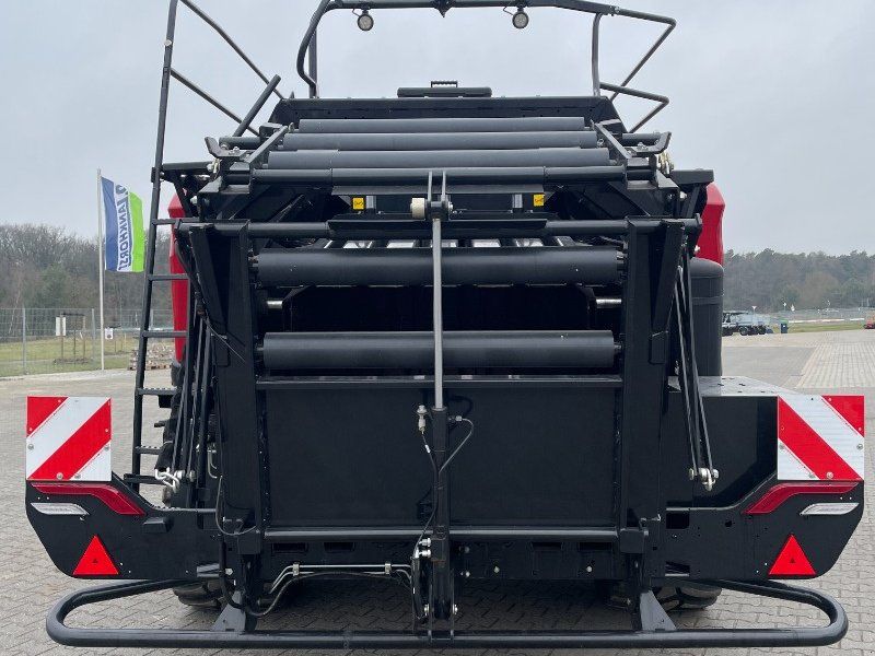 Case IH LB 436 HD *57 Messer*NUR 2038 Ballen*