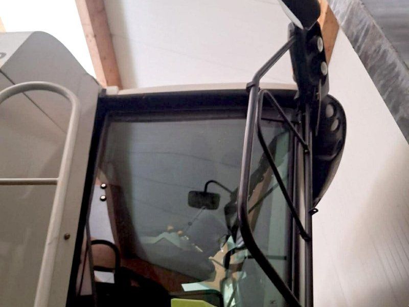 Claas Lion 660 3D, 1.689 Std. Mercedesmotor, 680V & Wagen