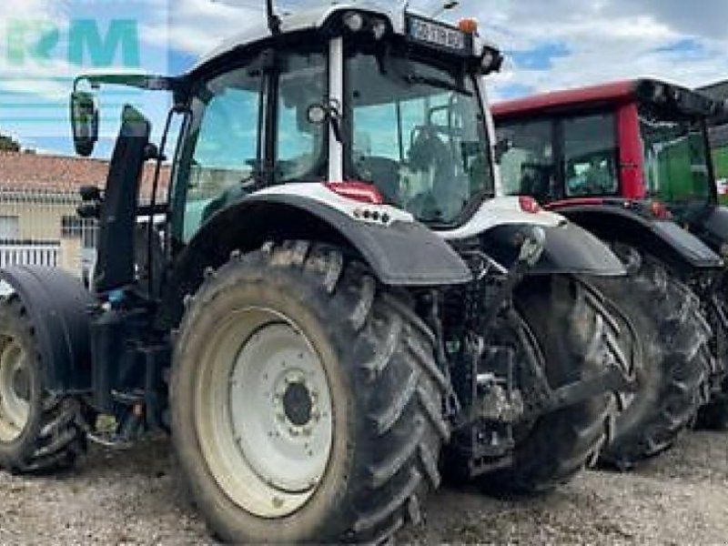 Valtra n135d