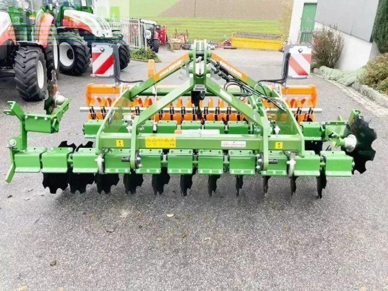 Amazone catros+ 3003 special kurz