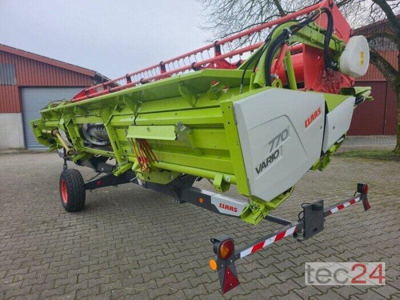 Claas Vario 770