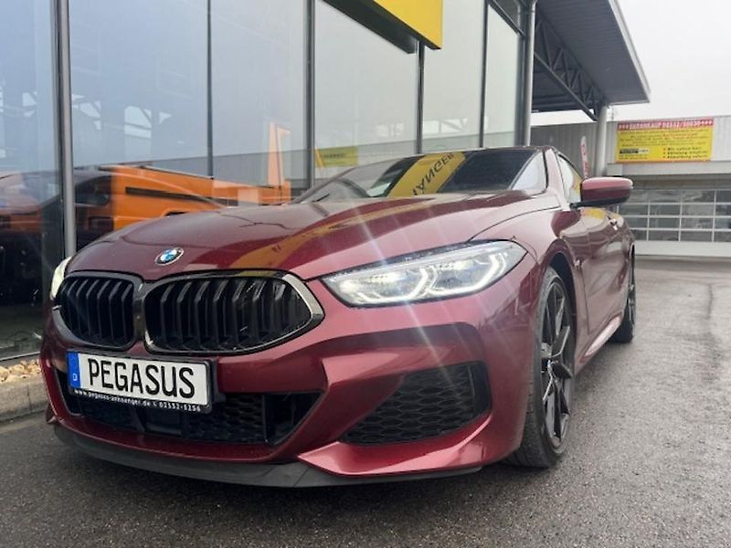 M850 i xDrive Coupe V8 Sportwagen PKW Scheckheftgepflegt