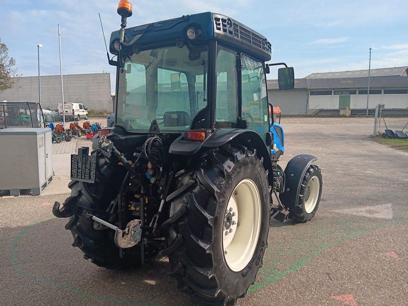 New Holland T4.90 F