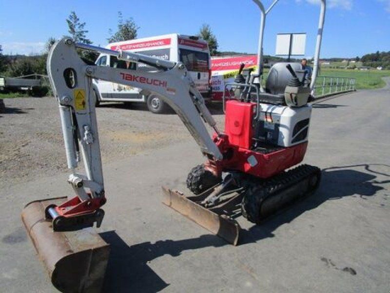 Takeuchi TB 210R mechan. Schnellwechsler +3 Löffel