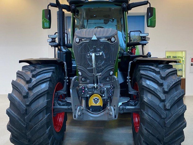 Fendt 832 Vario Profi+