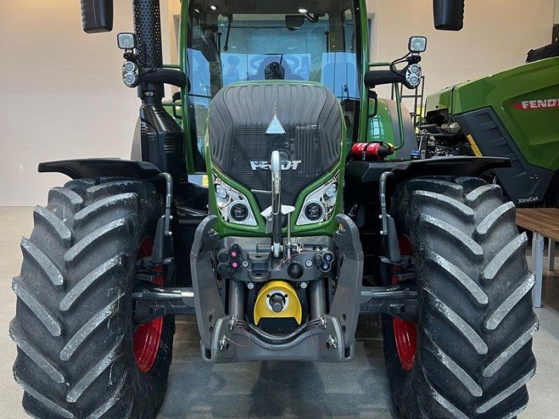 Fendt 516 Vario Profi+ ONE