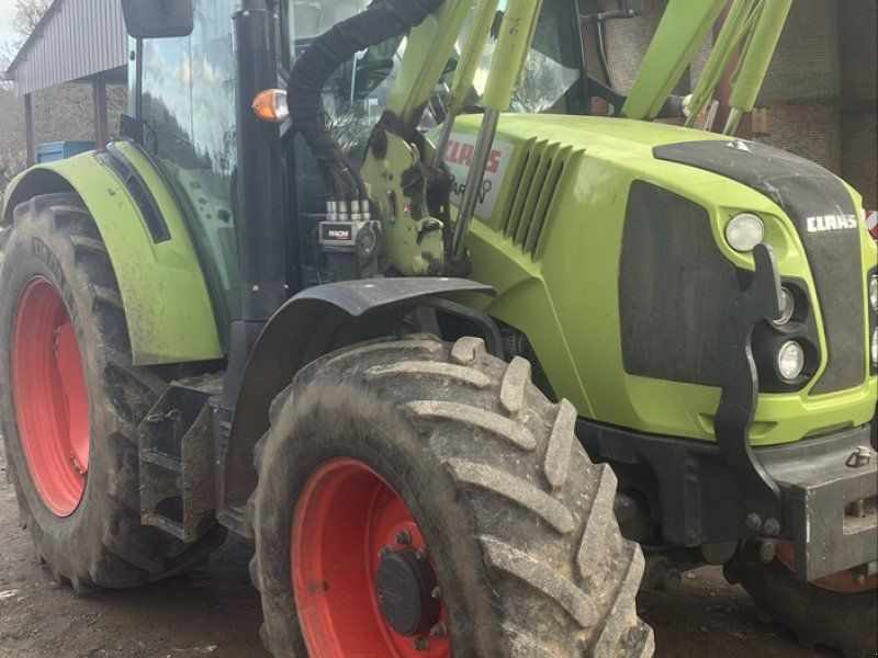 Claas ARION 430