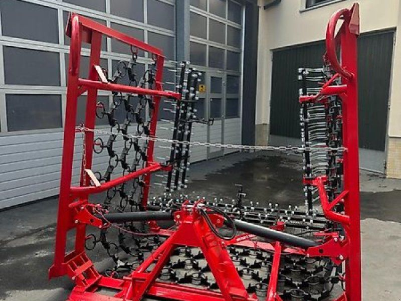 Stekro Wiesenschleppe 6,00 m breit mit Striegel