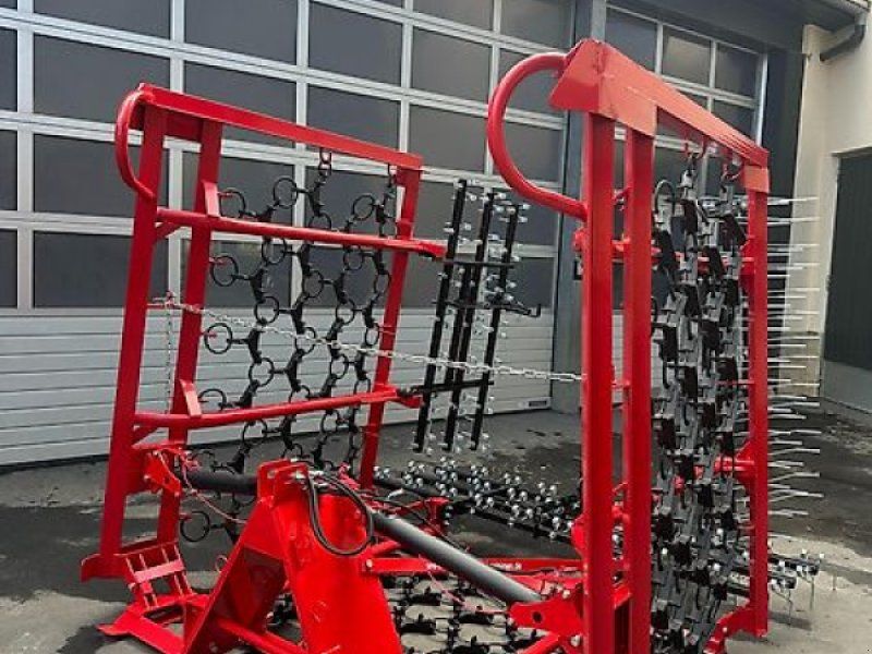 Stekro Wiesenschleppe 6,00 m breit mit Striegel