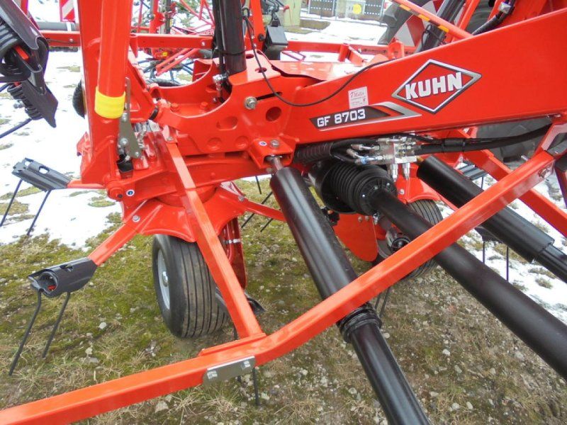 Kuhn GF8703