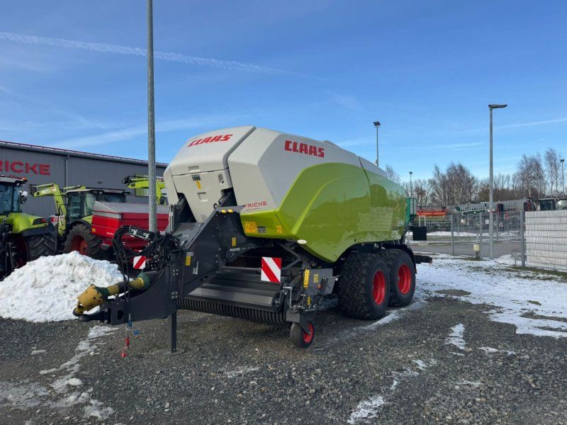 Claas Quadrant 5200 Evolution FC Tandem