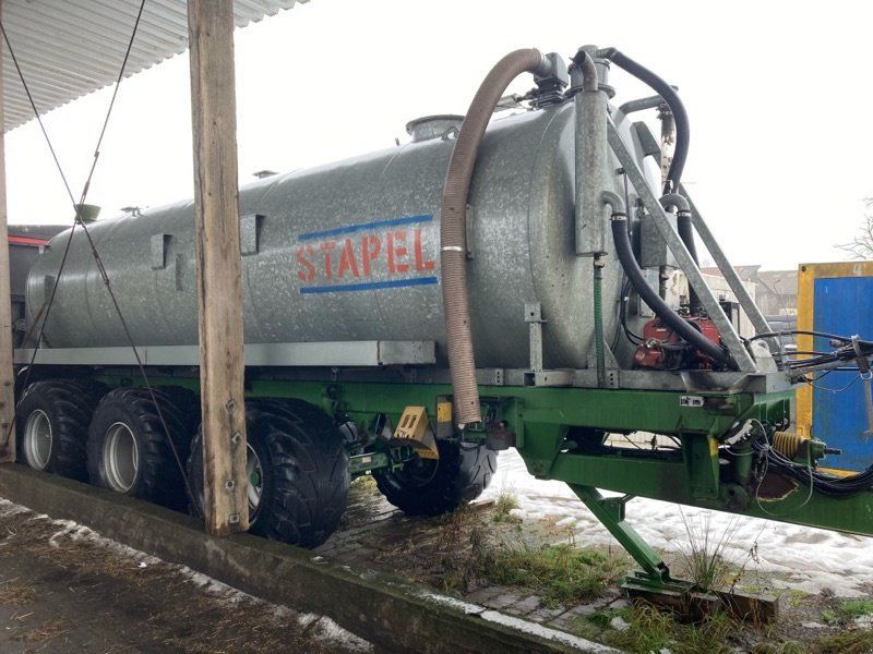 Bergmann HTW 65 + Stapel Gülleaufbau VT 27