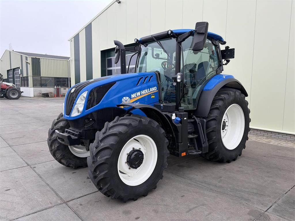 New Holland T6.155