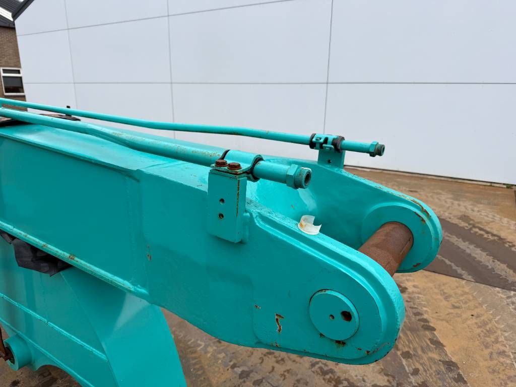 Kobelco Long Reach Attachments 18m - Fits to 20-25t