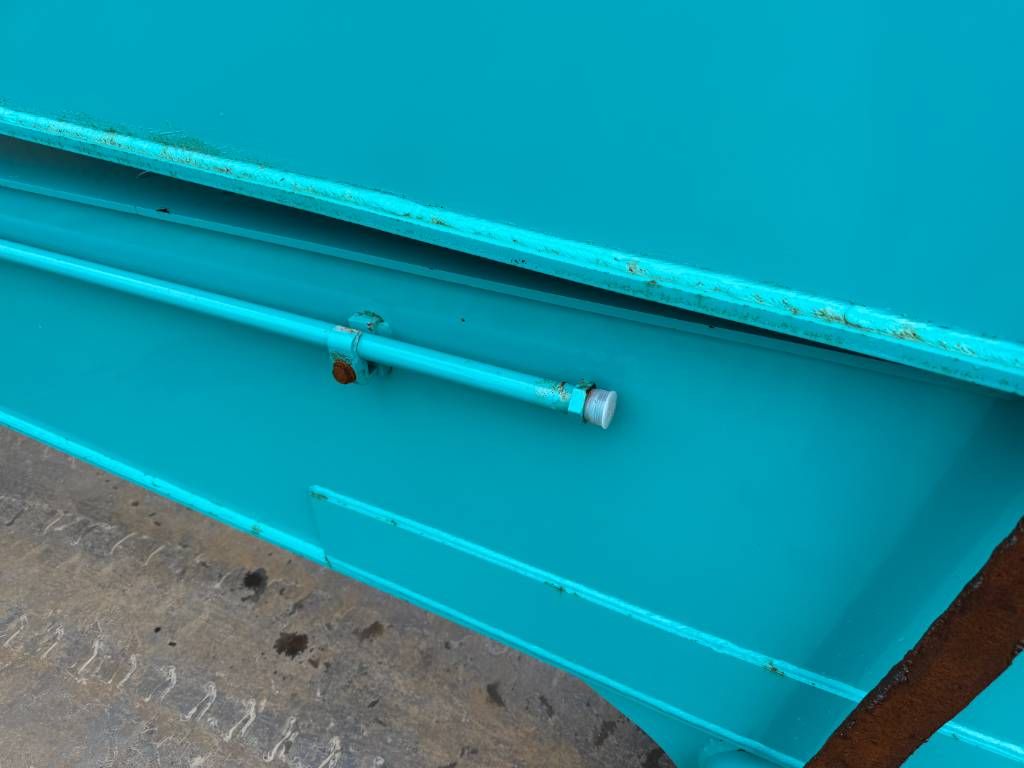 Kobelco Long Reach Attachments 18m - Fits to 20-25t