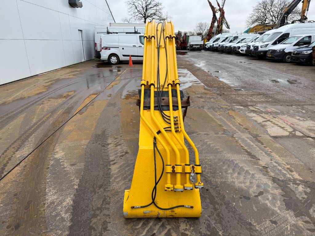 Komatsu Long Reach Attachments 18m - Fits to 20-25t