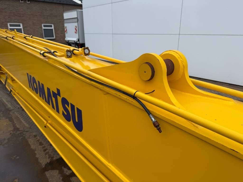 Komatsu Long Reach Attachments 18m - Fits to 20-25t