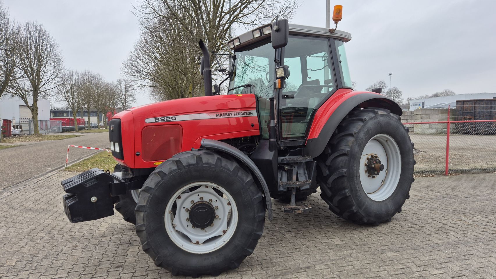 Massey Ferguson 8220 Dynashift