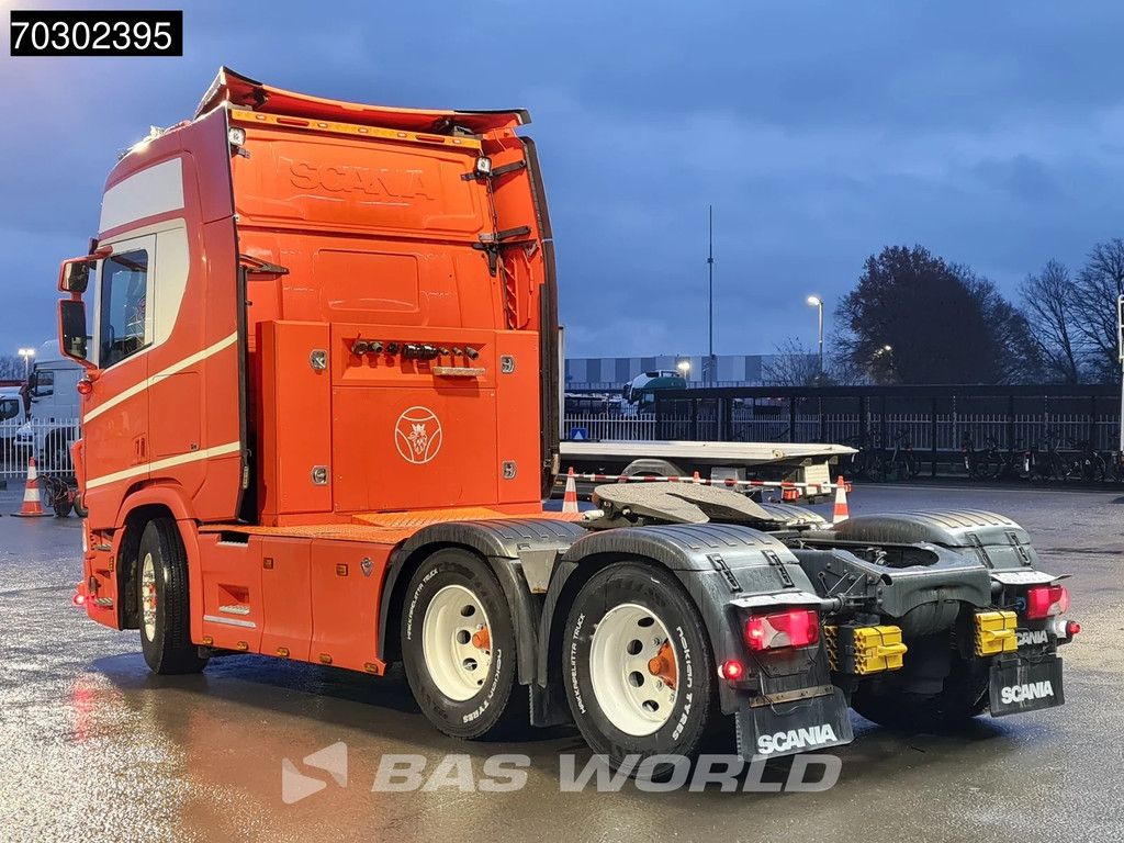 Scania R R580 6X4 Full-Air Retarder Leder