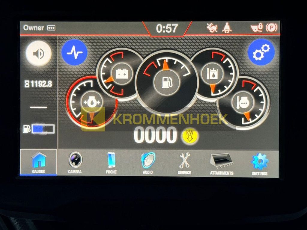 Bobcat T 76 + Laser-Grader 244 cm KH9535