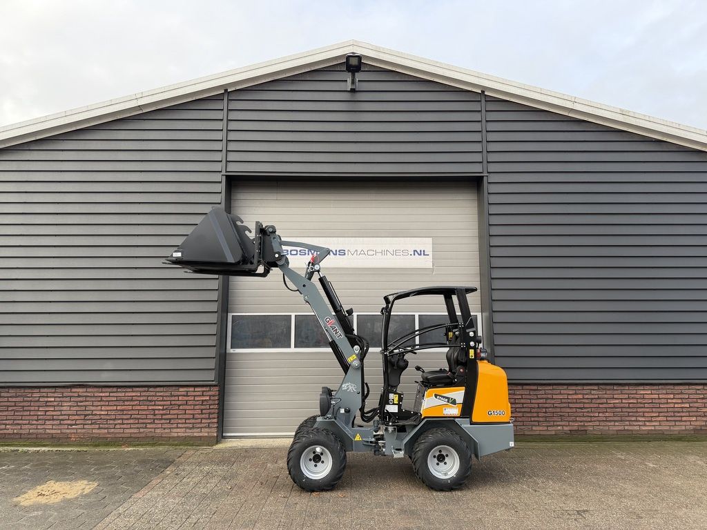 Giant G1500 minishovel (hoge mast) NIEUW