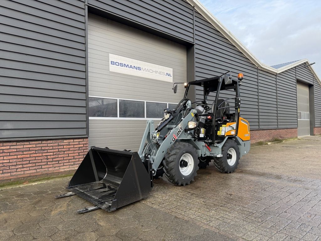 Giant G2700 HD minishovel / kniklader NIEUW 110 cm breed / goedkope uitvoering