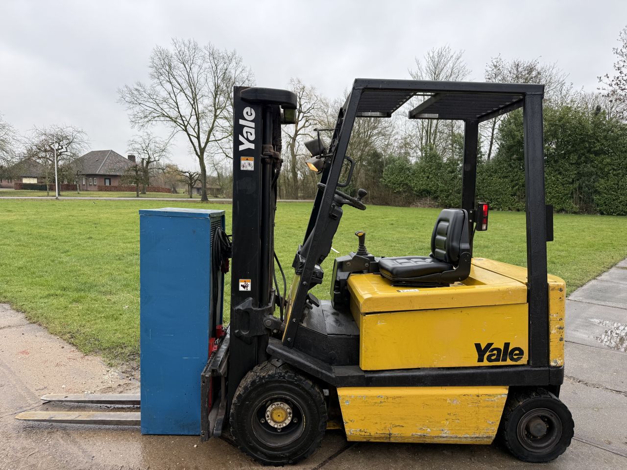 Yale 2 tonner elektrisch triplo