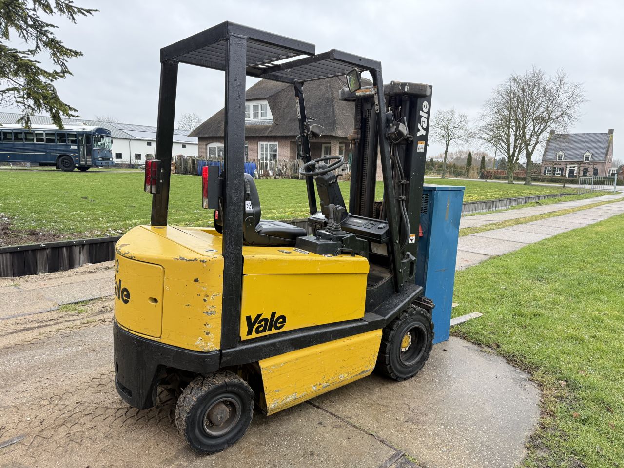 Yale 2 tonner elektrisch triplo