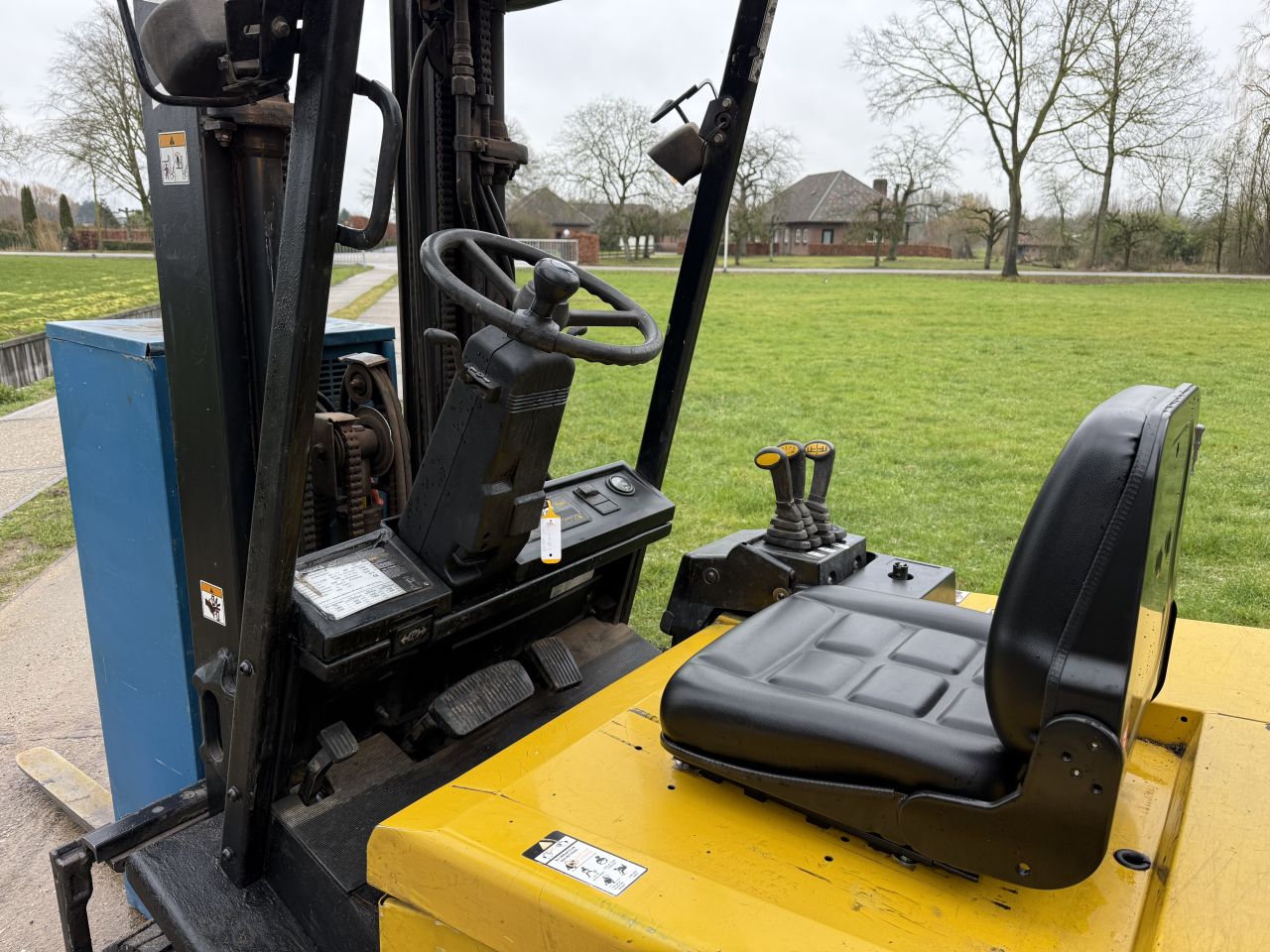 Yale 2 tonner elektrisch triplo