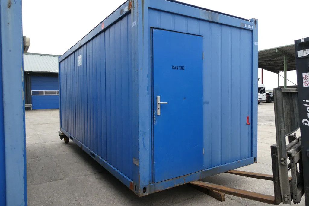 Brouwer Kantoorunit afm ca 6 x 3 mtr