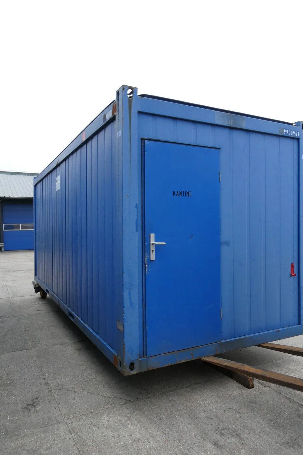 Brouwer Kantoorunit afm ca 6 x 3 mtr