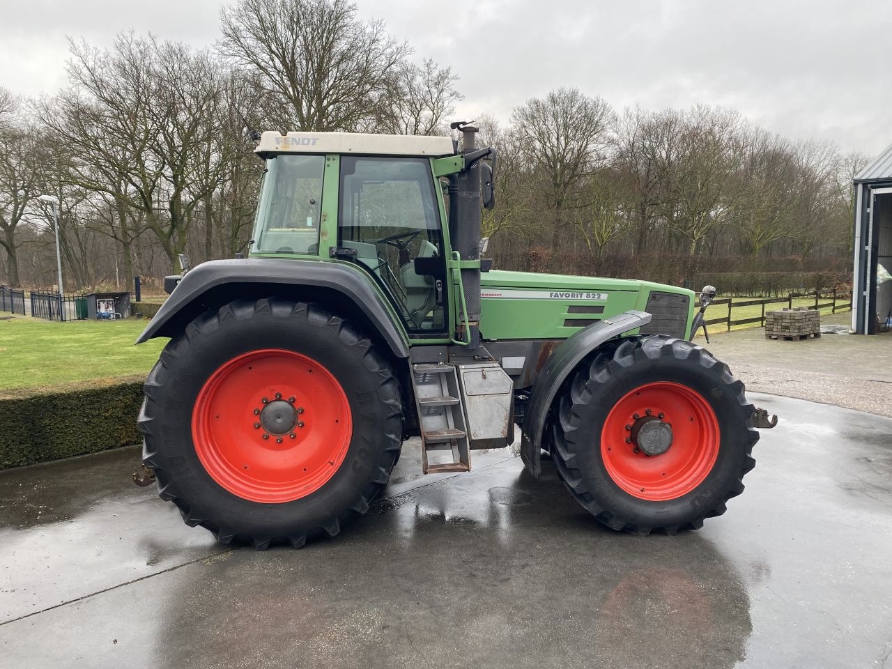 Mooie Fendt 822 turboshift