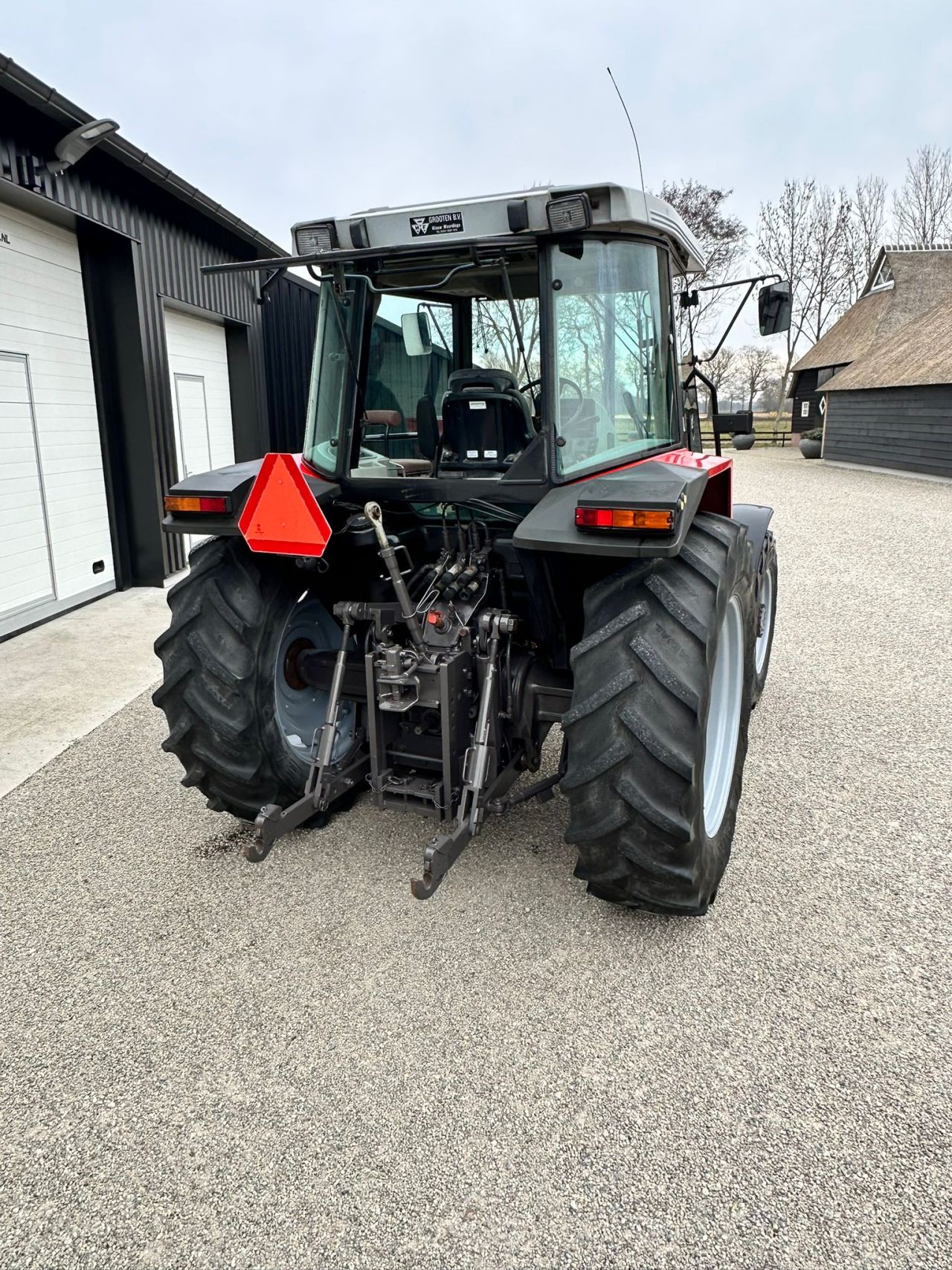 TE KOOP: Zeer nette MASSEY FERGUSON 6140