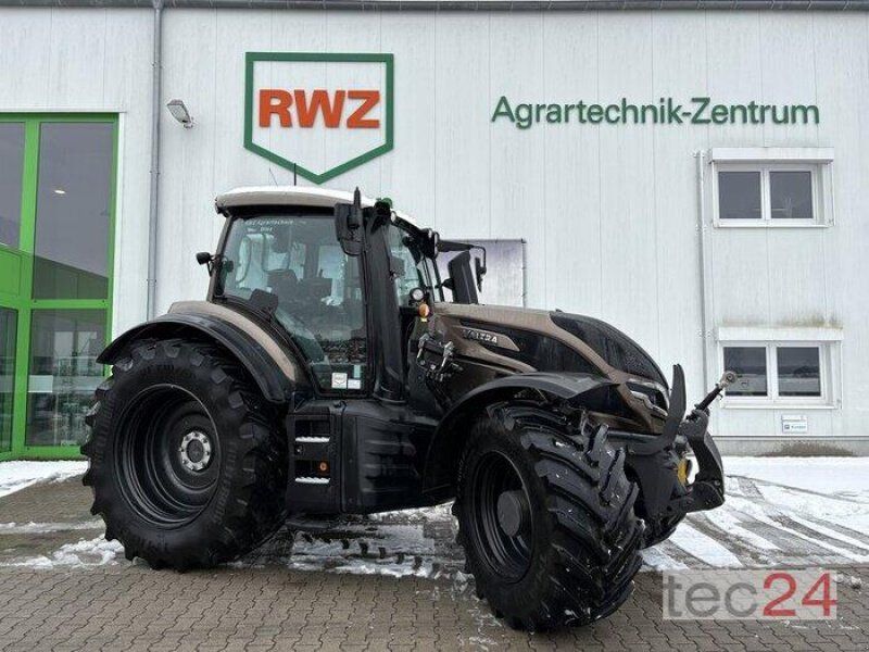 Valtra T235D