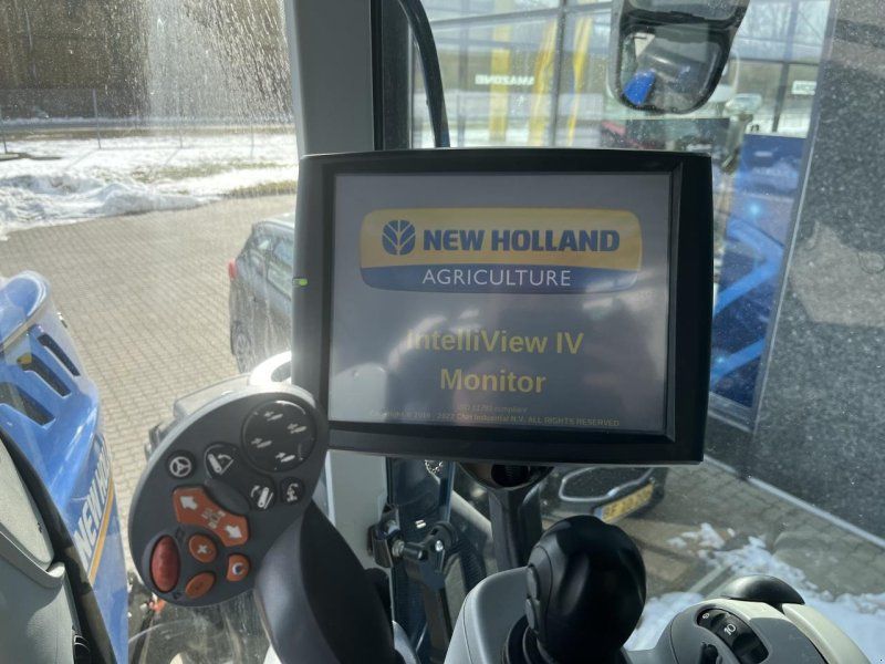 New Holland T 7.315 HD AC