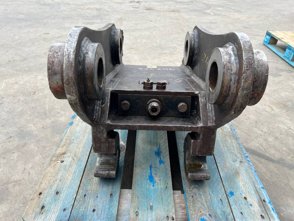 Gjerstad Volvo S1 - M318D / 320D / 320E / 320F / 323D / 32