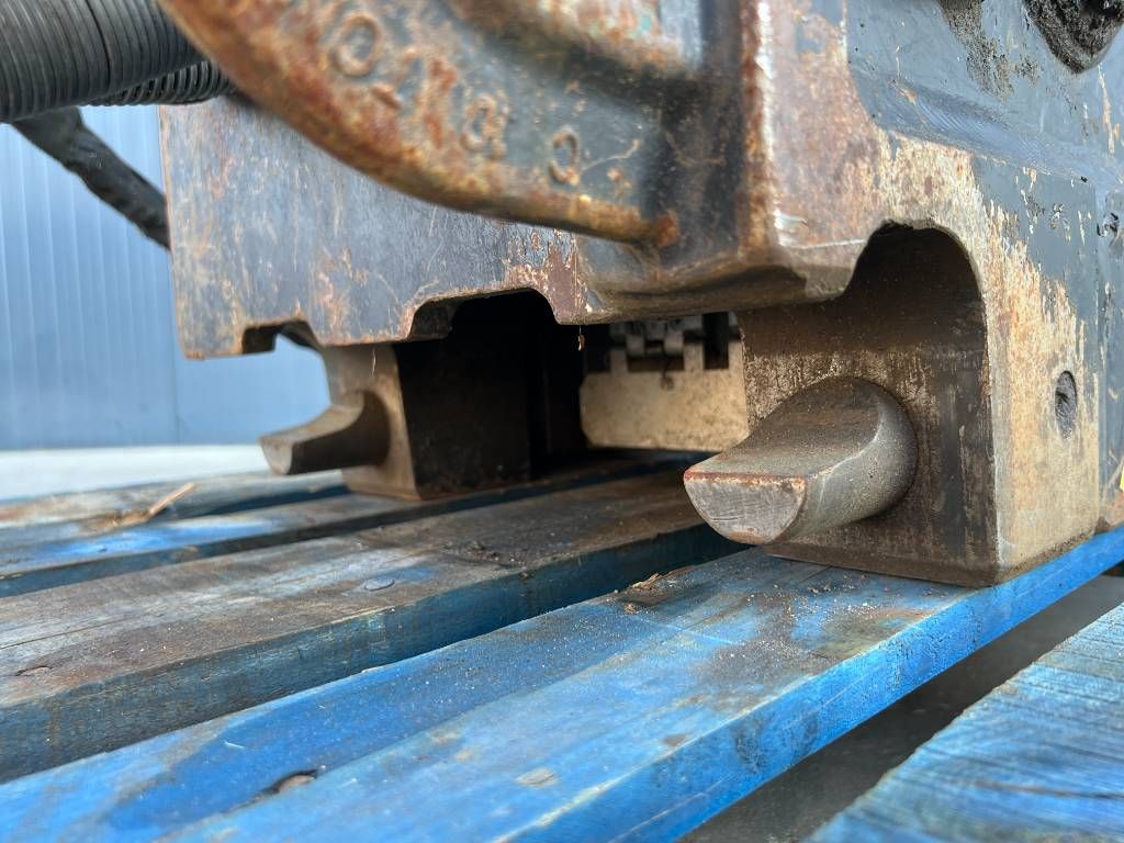 OilQuick OQ65 - M314F / M316F / M318F