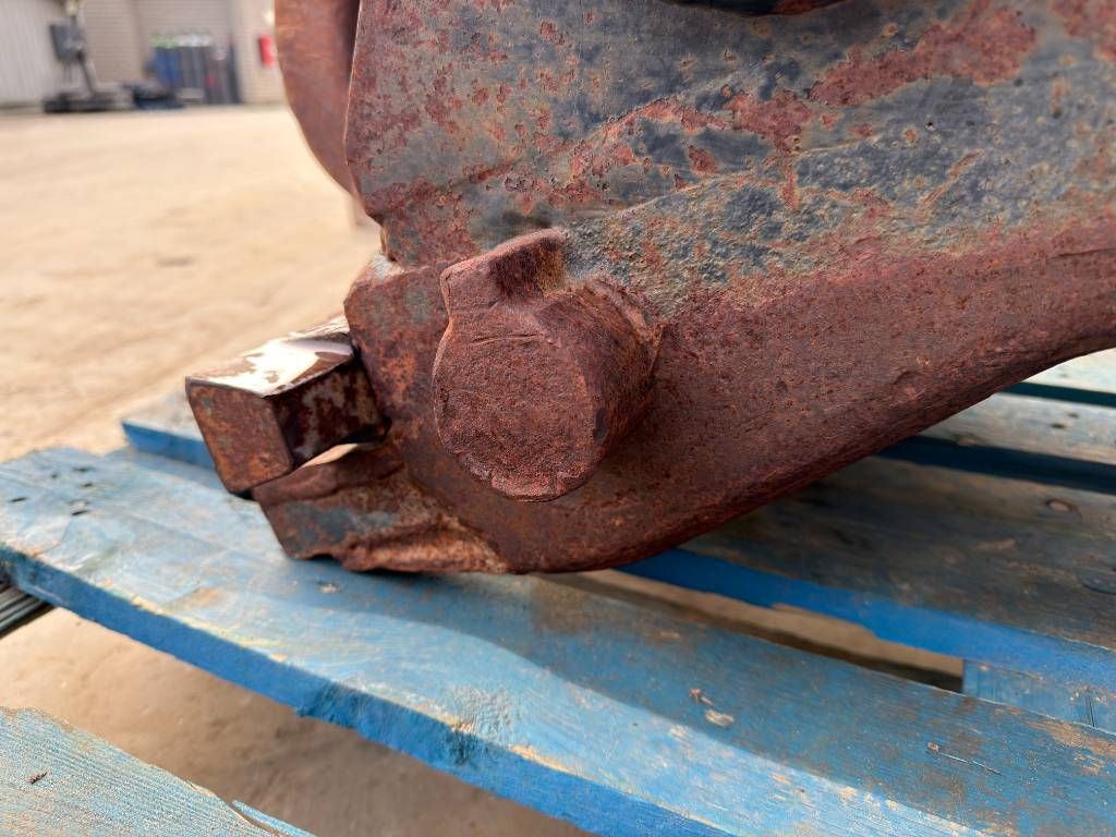 Verachtert CW40S / M318D / M320F / M322D / 320D / 320E / 323D