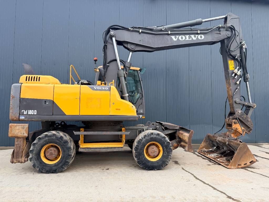Volvo EW180D