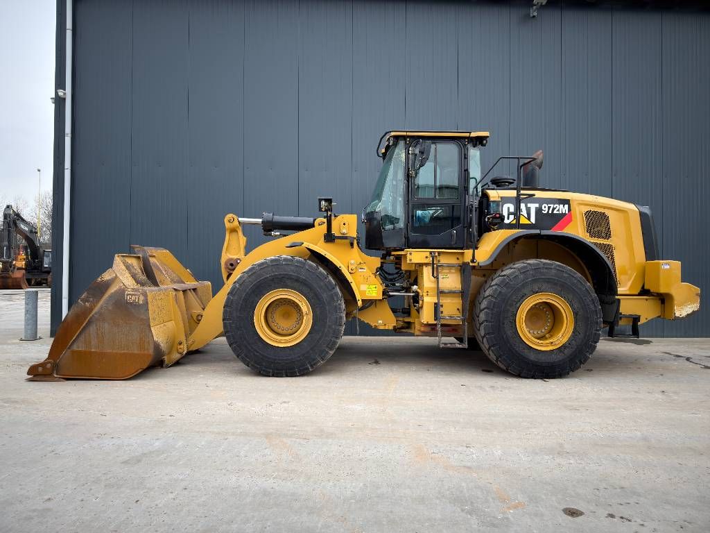 CAT 972M