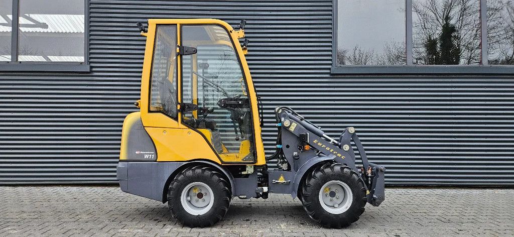 Eurotrac W11 cabine