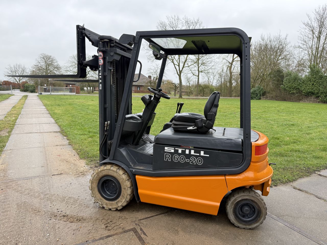 Still R60-20 triplo freelift Sideshift 4e ventiel 4700uur