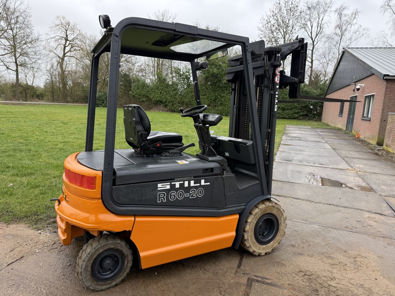 Still R60-20 triplo freelift Sideshift 4e ventiel 4700uur