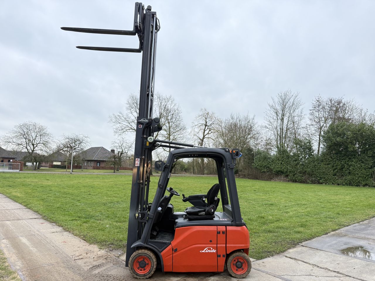 Linde 1600KG elektrisch freelift Sideshift 4e ventiel