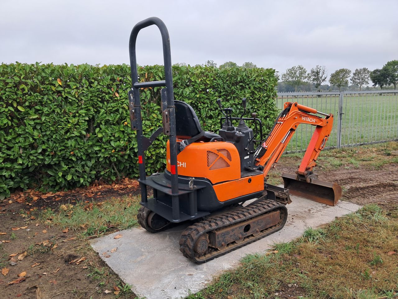 Minigraver Hitachi ZX10U-2 ( Bj 2017 ) Graafmachine / Minikraan