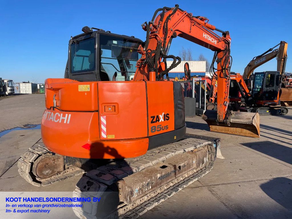 Hitachi Zx85us-5 9000 hours Good condition