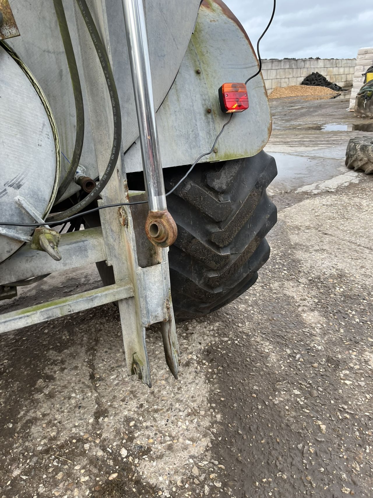 Roelama Mesttank 8500L