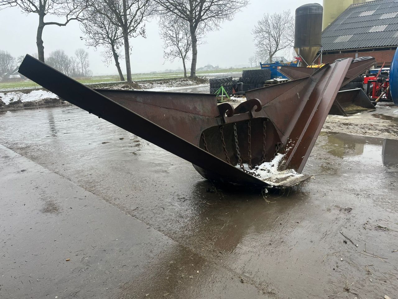 Diverse Bakkenwagens en CW30 aanbouwdelen